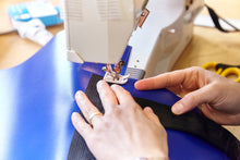 Kindergartenrucksack Glitzerlinie  Schwänli hellblau Glitzer